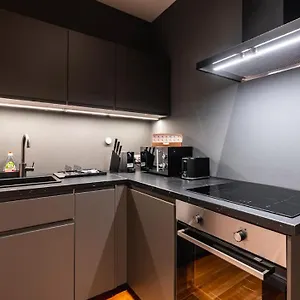 Authentic Next To Schwedenplatz דירה