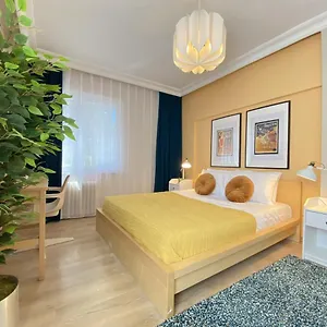 https://missafir-chic-flat-near-shopping-malls-in-sisli.istanbul-turkeyhotels.com