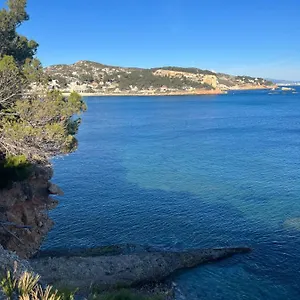 https://appartement-carry.fr-provencehotel.com