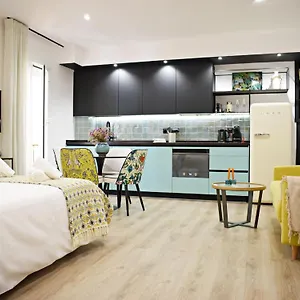 https://esplndido-estudio-en-el-centro-histrico-de-mlaga.es-andalucia.com